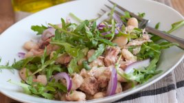 Бобена салата