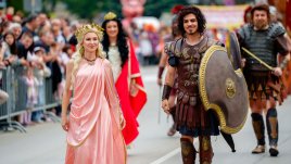 Карнавал Габрово 2025 ще зарадва публиката с изпълнения на Орлин Павлов и Стефан Вълдобрев