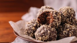 Лесни трюфели с течен шоколад
