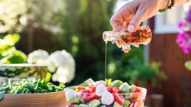 Топ 5 бързи и лесни летни салати, които трябва да опитате