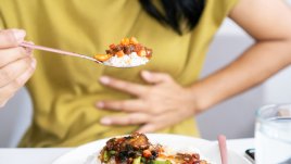 Как да потиснете стомашните киселини с натурални методи 