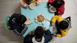 Как да накараме децата да ядат повече плодове и зеленчуци