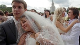 Все по-малко бракове и все повече разводи в България