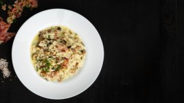 Ризото с пушена скумрия и гъби 