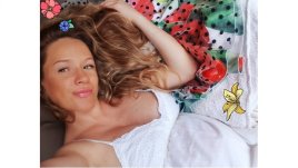 Лора Караджова роди момченце