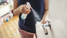 Новата нормалност: 10 неща, които ще трябва да чистим всеки ден