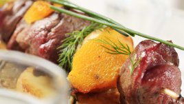 Шишчета с месо и бейби картофки