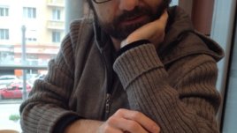 Крис Енчев за бижутата от естествени материали