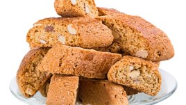 Домашни коледни бишкоти с орехи