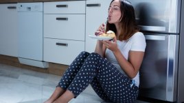 Как да спрете да преяждате късно вечер