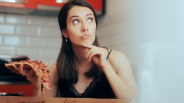 Хитри трикове да спрете да преяждате 