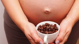 Кафето, изпито от мъжа ви, влияе на бременността ви