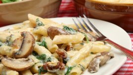 Гъбена салата с макарони