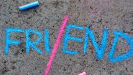 Кога е дошъл краят на едно приятелство?