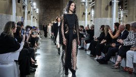 Круизната колекция на Louis Vuitton за 2025