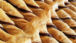 Панделки от бутертесто с течен шоколад