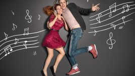 Тест: Коя песен описва любовния ви живот?