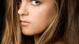 Феминистки от Франция искат всички да са госпожи