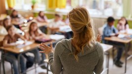 Ето 5 варианта за забраната на телефони в училище