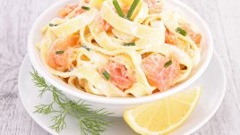 Паста със сметана и сьомга