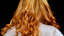 Трикове да се спасим от мазната коса