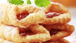 Сладки банички с глазура