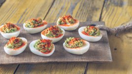 Пълнени яйца с гуакамоле