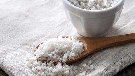 Скраб за тяло със сол
