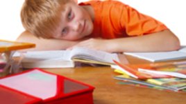 Пишете ли домашни с децата?