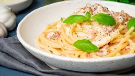 Паста с наденица и сирена