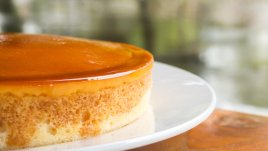 Крем карамел с крема сирене