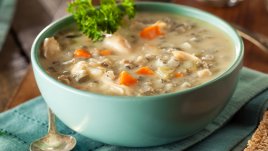 Пилешка супа с гъби и ориз 