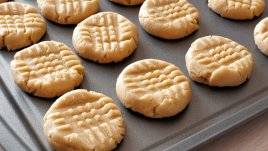 Бисквити с фъстъчено масло без брашно