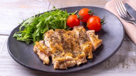 Мариновани пилешки бутчета на грил