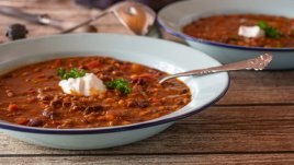 Бобена супа с опушен вкус 