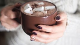 10 цвята лак, с които да облечете ноктите си