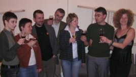 Клуб Винен наблюдател - на 1 година