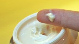 Колко често сменяме крема за лице?