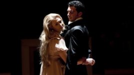 Две театрални постановки за двама влюбени с един билет