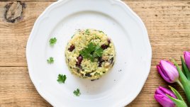 Трапезата на Лазаровден и Цветница