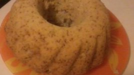 Лимонов кейк със стафиди