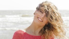 Морски вълни в косата