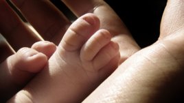 Бременност седмица 25: Завърти се веднъж... и още веднъж!