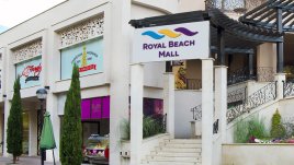 Морска шопинг терапия в Роял Бийч Мол на Слънчев бряг