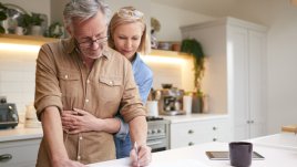 Наистина ли жените остаряват по-бързо от мъжете? 