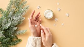 Домашен дълбоко хидратиращ крем за суха напукана кожа