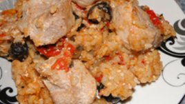 Манастирски гювеч със свинско и маслини