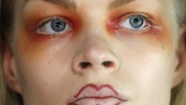 Свалете грима от лицето си с естествени методи