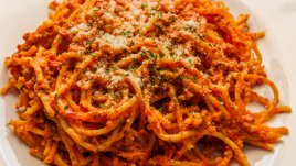 Спагети Неаполитана 