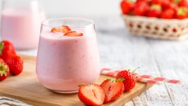 Смути с ягоди и фъстъчено масло